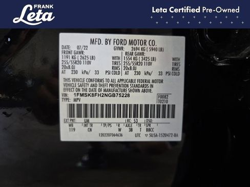 Used 2022 Ford Explorer Limited w/ Equipment Group 301A AWD/4WD image 27