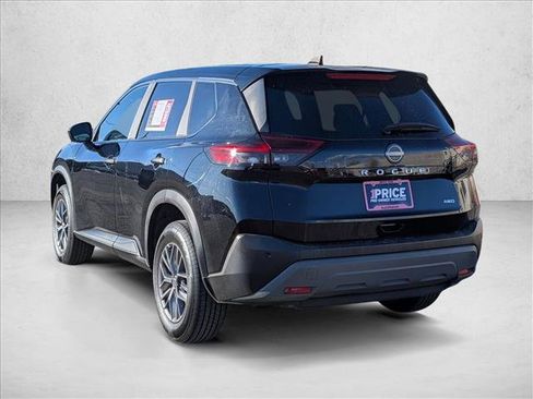 Used 2023 Nissan Rogue S image 4