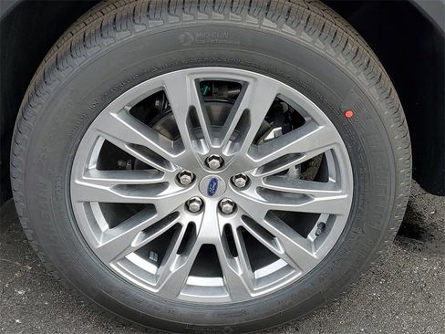 New 2026 Ford Explorer Active w/ Active Comfort Package image 37