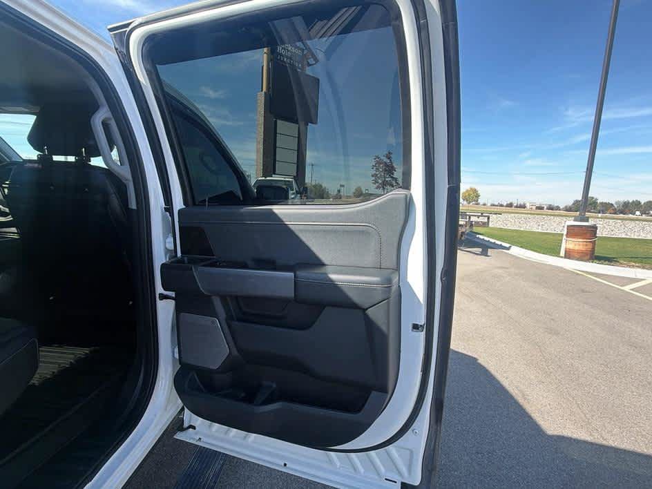 Used 2021 Ford F150 Lariat AWD/4WD image 25