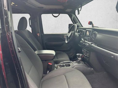 Used 2021 Jeep Gladiator Sport AWD/4WD image 17
