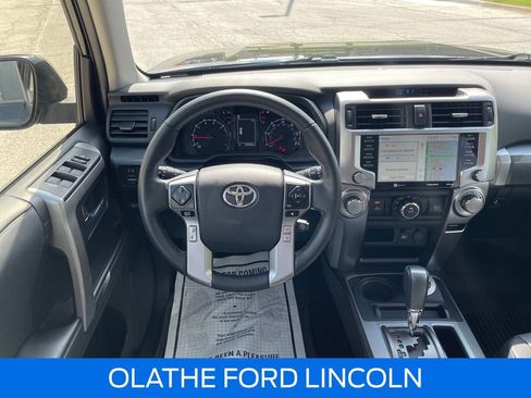 Used 2024 Toyota 4Runner SR5 Premium w/ Moonroof Package AWD/4WD image 14