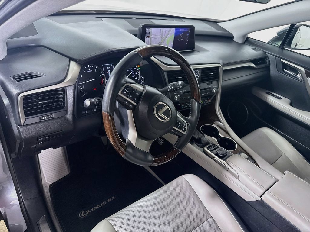 Used 2017 Lexus RX 350 FWD w/ Premium Package image 9