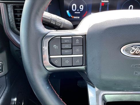 Used 2024 Ford Expedition Max Limited AWD/4WD image 23