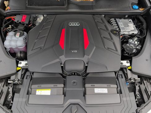 New 2026 Audi SQ8 Prestige image 28