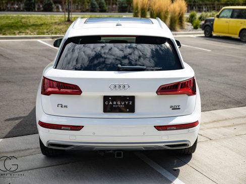 Used 2018 Audi Q5 2.0T Premium Plus w/ Premium Plus Package AWD/4WD image 12