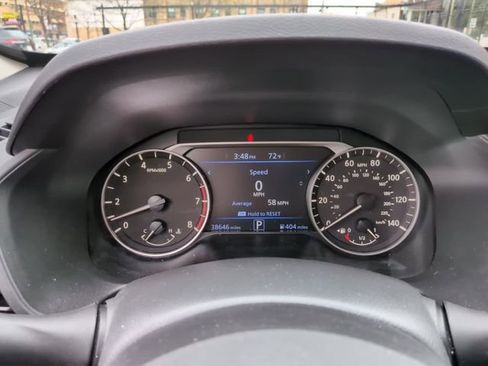 Used 2025 Nissan Altima 2.5 SV FWD image 23
