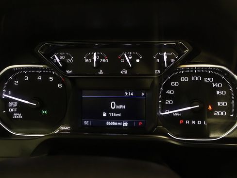Used 2021 GMC Sierra 1500 Elevation w/ Preferred Package AWD/4WD image 31
