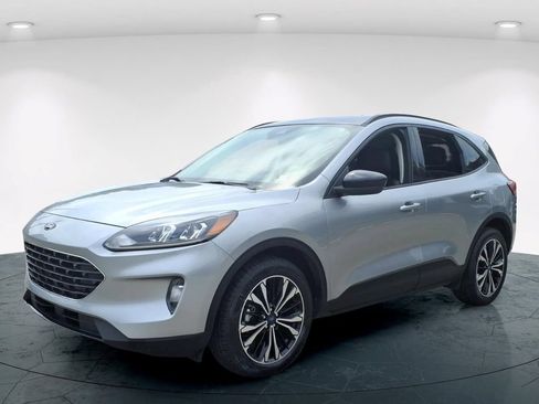 Used 2022 Ford Escape SEL w/ SEL Stealth AWD Package image 3