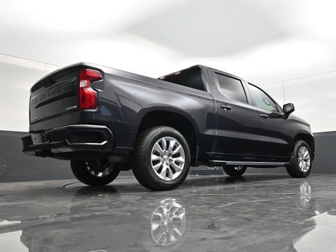 Used 2023 Chevrolet Silverado 1500 Custom RWD image 24