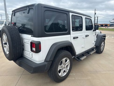 Used 2023 Jeep Wrangler Unlimited Sport AWD/4WD image 7