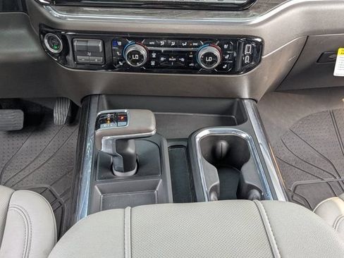 Used 2025 Chevrolet Silverado 1500 LTZ w/ LTZ Premium Package AWD/4WD image 19