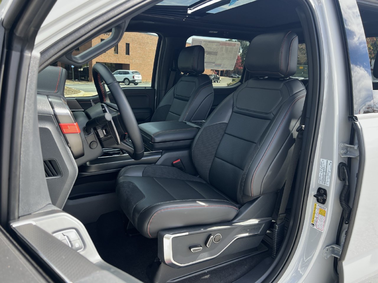New 2026 Ford F150 Raptor AWD/4WD image 17