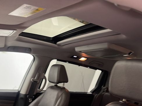 Used 2020 Honda Odyssey Touring image 13