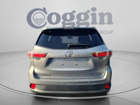 Used 2014 Toyota Highlander Limited FWD image 4