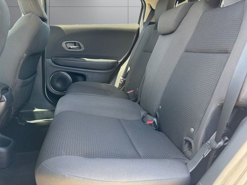 Used 2022 Honda HR-V EX image 16