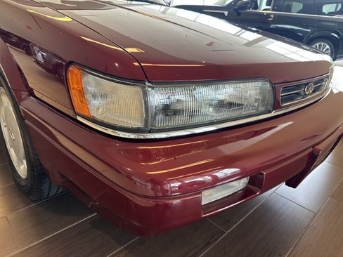 Used 1991 INFINITI M30 Convertible RWD image 4