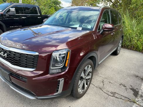 Used 2022 Kia Telluride S AWD/4WD image 5