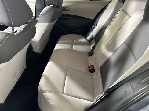 Used 2022 Toyota Corolla LE image 23
