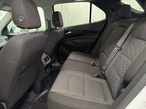 Used 2021 Chevrolet Equinox LT image 21