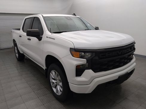 Used 2022 Chevrolet Silverado 1500 Custom RWD image 13