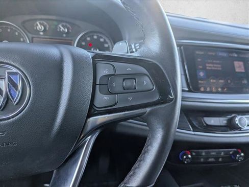 Used 2023 Buick Enclave Essence image 15