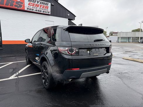 Used 2017 Land Rover Discovery Sport HSE Luxury image 7