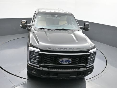 Used 2024 Ford F250 Lariat w/ Lariat Ultimate Package image 31