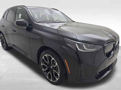 New 2026 BMW X3 xDrive30 w/ Premium Package image 2