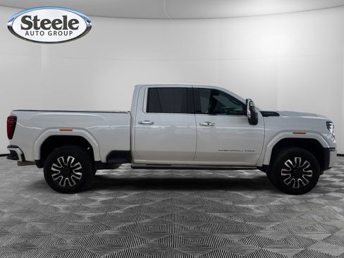 Used 2024 GMC Sierra 2500 Denali Ultimate w/ Max Trailering Package AWD/4WD image 6