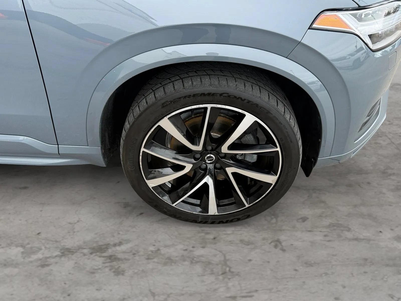 Used 2021 Volvo XC90 T6 Momentum w/ Climate Package AWD/4WD image 46