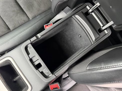 Used 2021 Jeep Grand Cherokee Laredo X image 29