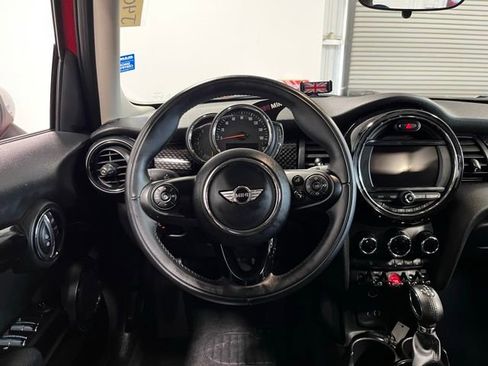 Used 2018 MINI Cooper S FWD image 21