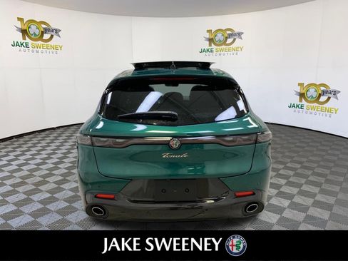 New 2024 Alfa Romeo Tonale Veloce image 7