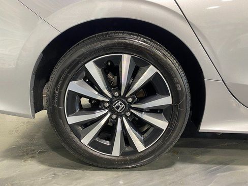 Used 2022 Honda Civic EX image 10