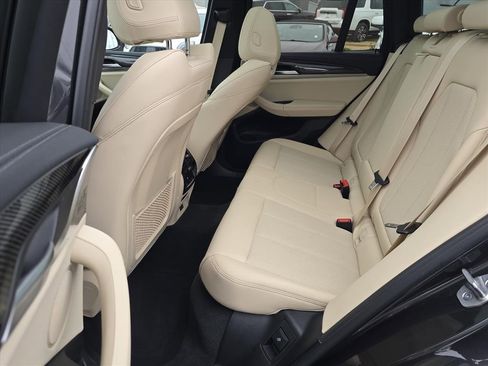 Used 2022 BMW X3 M40i w/ Parking Assistance Package image 10