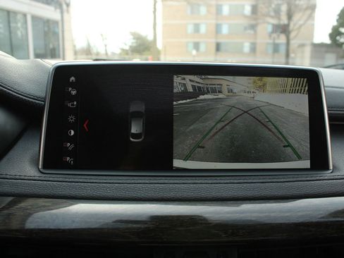 Used 2019 BMW X6 xDrive35i w/ Convenience Package image 32