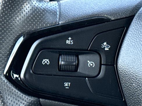 Certified 2023 Chevrolet Bolt EUV LT image 19