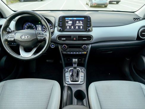 Used 2019 Hyundai Kona Limited AWD/4WD image 39