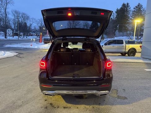 Used 2021 Mercedes-Benz GLC 300 GLC 300 image 10