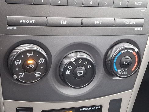 Used 2010 Toyota Corolla S image 15