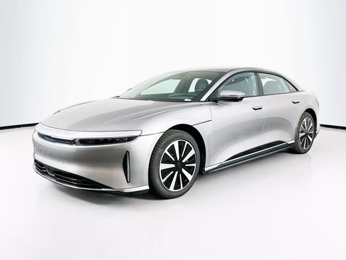 Used 2024 Lucid Air Touring AWD/4WD image 3