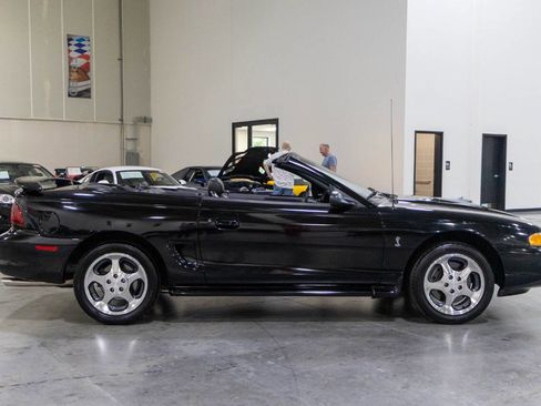Used 1996 Ford Mustang Cobra RWD image 8