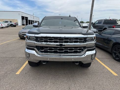 Used 2018 Chevrolet Silverado 1500 LTZ w/ Sport Package AWD/4WD image 14