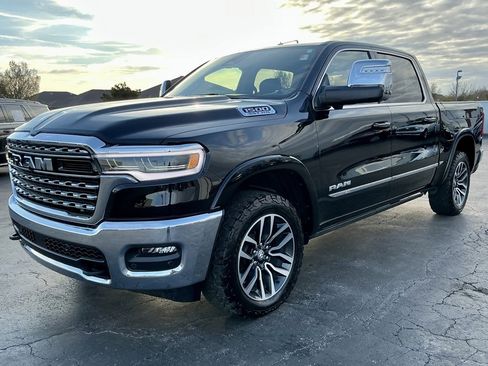 Used 2025 RAM 1500 Limited w/ Trailer Tow Group image 7