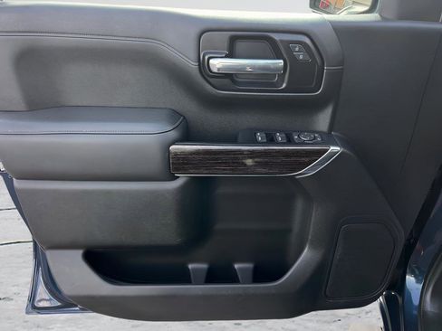 Used 2022 GMC Sierra 1500 Elevation w/ Driver Alert Package I image 37