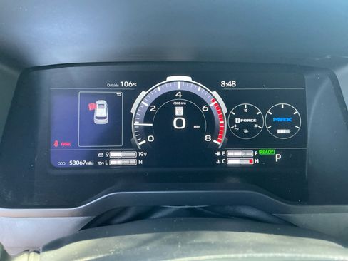 Used 2024 Toyota Sequoia Capstone AWD/4WD image 10