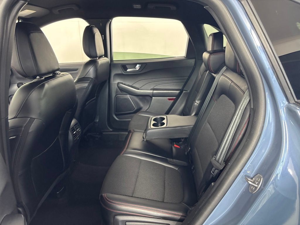 Used 2025 Ford Escape ST-Line FWD image 23