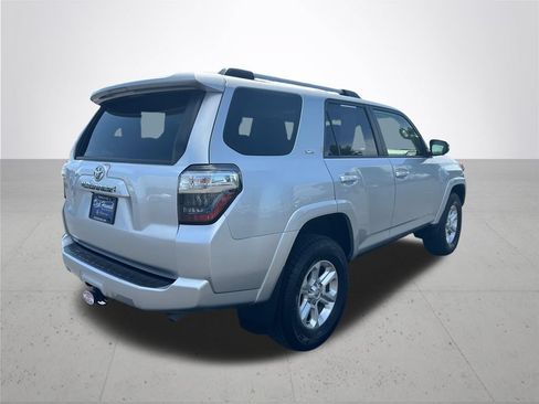 Used 2024 Toyota 4Runner SR5 Premium w/ Moonroof Package AWD/4WD image 7
