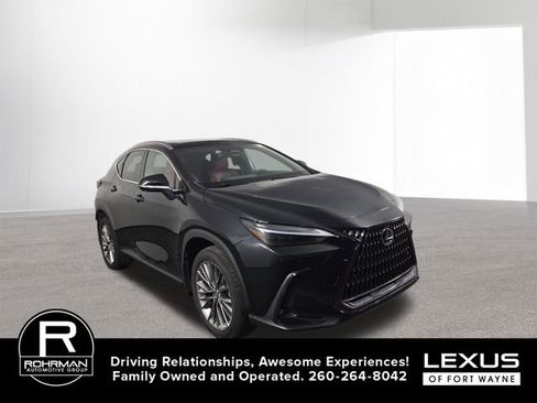 Used 2022 Lexus NX 300h AWD image 4